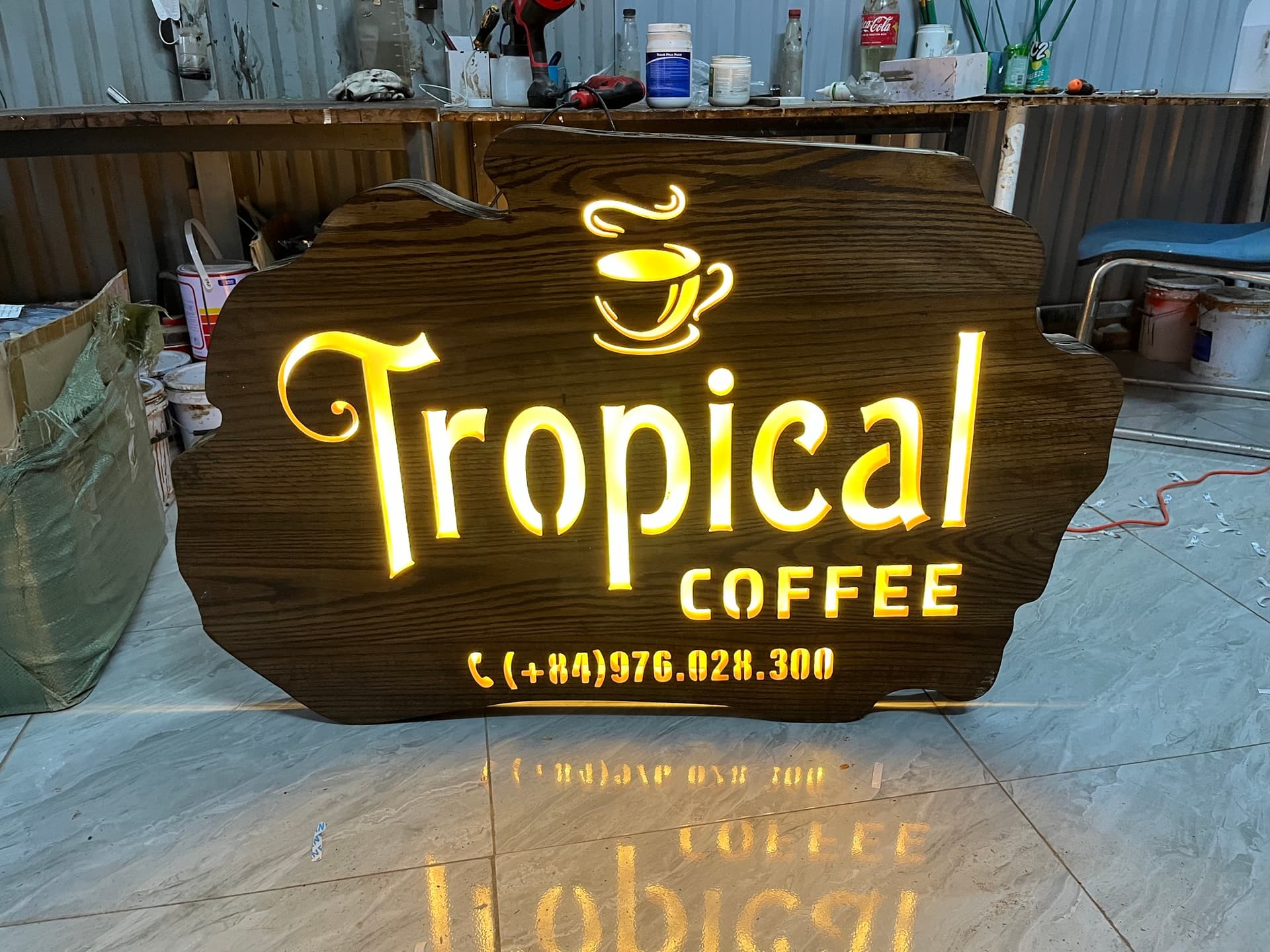 Bảng hiệu gỗ coffee