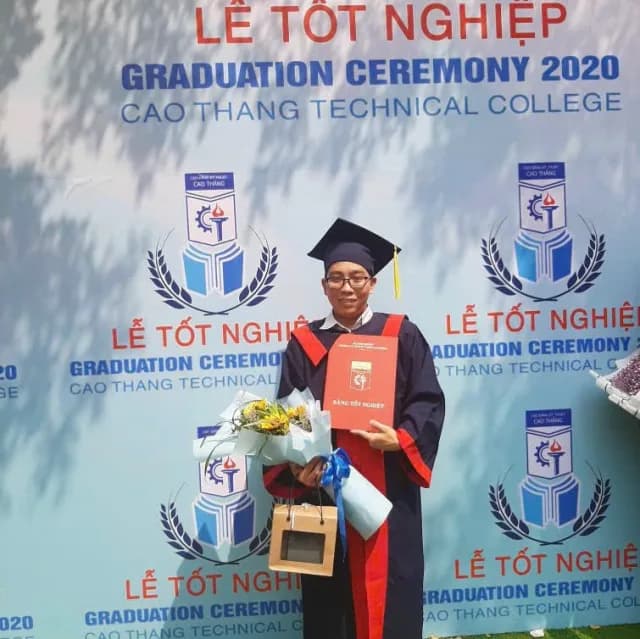 Nguyễn Hữu Trí Giám Đốc Điều Hành tại Siêu Thị Bảng Hiệu