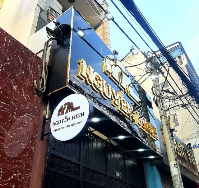 Thi công bảng hiệu Nguyễn Minh tại Quận Tân Bình, góc nhìn khác
