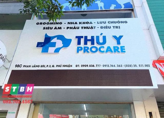 Bảng hiệu alu chữ nổi mica tại Quận Phú Nhuận