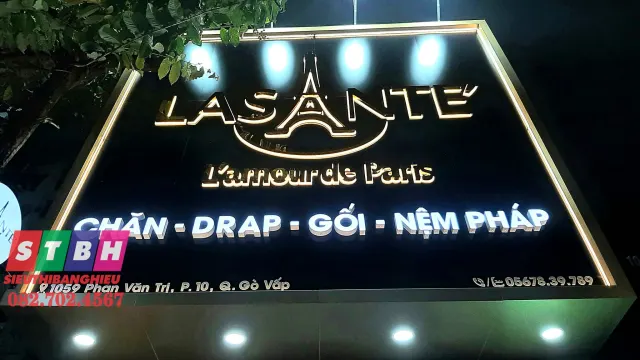 Bảng hiệu Lasanté chăn drap gối nệm phong cách Pháp tại Quận Gò Vấp