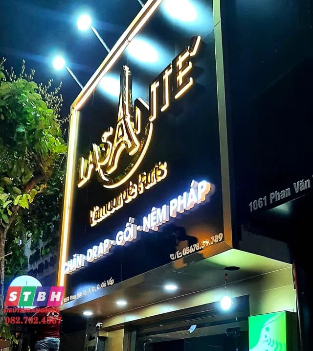 Bảng hiệu Lasanté chăn drap gối nệm phong cách Pháp tại Quận Gò Vấp