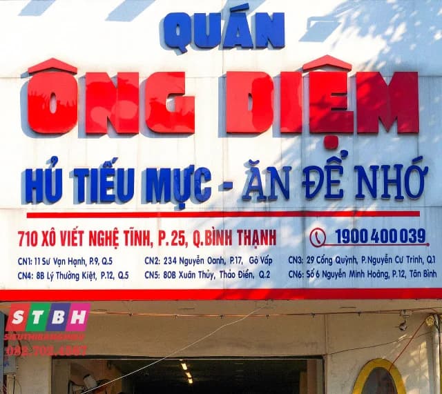 Thi công bảng hiệu hủ tiếu mực Ông Diệm tại Xô Viết Nghệ Tĩnh, Quận Bình Thạnh