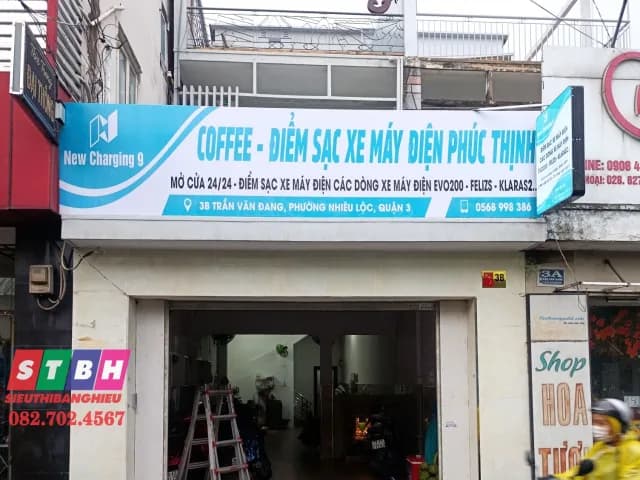Thi công bảng hiệu quảng cáo tại Trần Văn Đăng, Quận 3