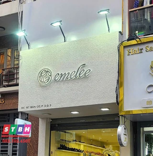 Làm bảng hiệu quảng cáo Emelee tại Bàn Cờ, Quận 3