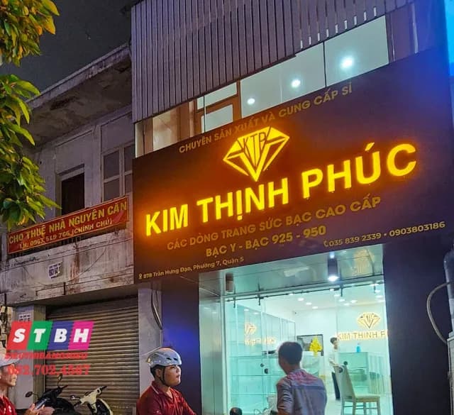 Thi công bảng hiệu Kim Thịnh Phúc tại Trần Hưng Đạo, Quận 5