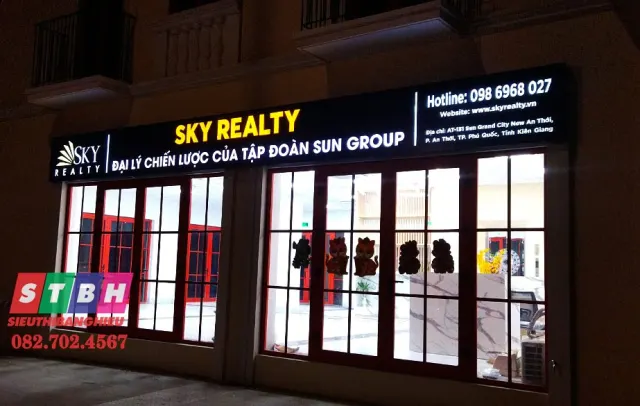 Làm bảng hiệu Phú Quốc cho homestay dễ thấy và thẩm mỹ